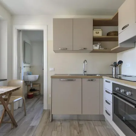 Apartament Bilocale Pianosa - Riservato E Fresco A 10 M Dal Mare